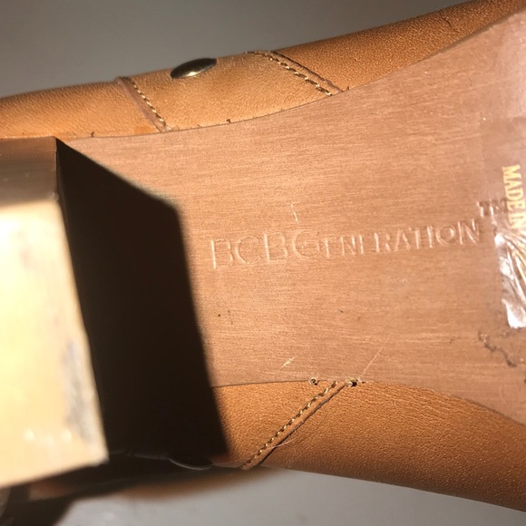 BCBGeneration Ankle Cowboy Boots - Picture 6 of 7